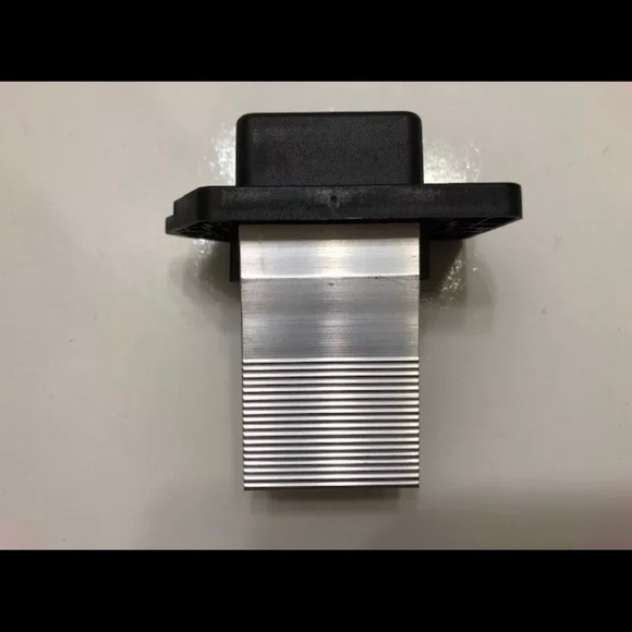 New HVAC Blower Motor Resistor - Picture 4 of 4